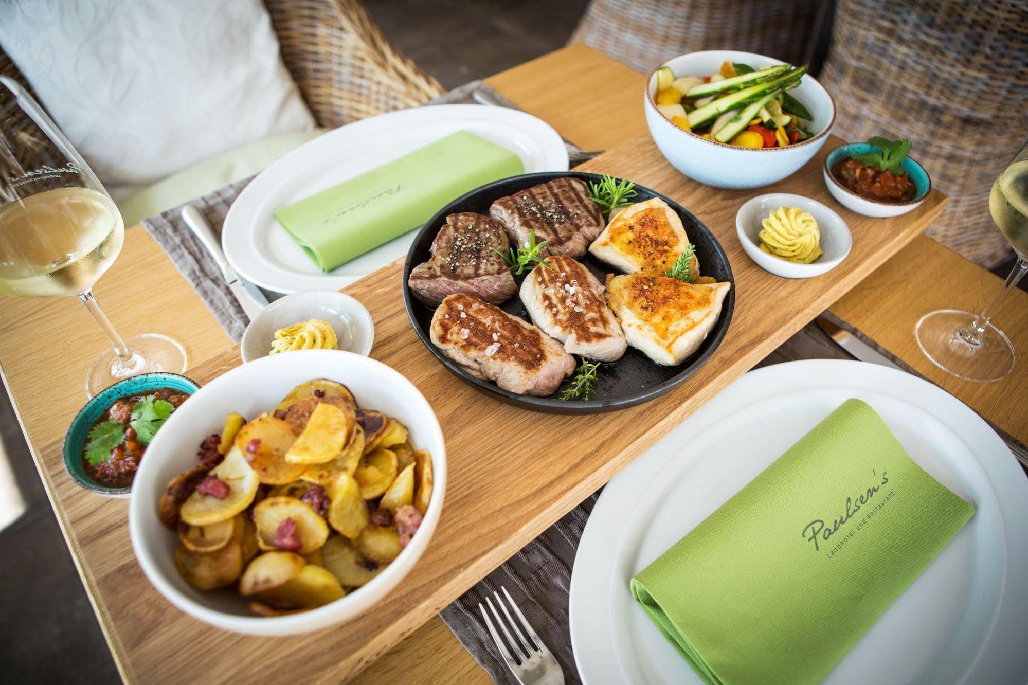 בוהמשטאדט Paulsen'S Landhotel Und Restaurant מראה חיצוני תמונה